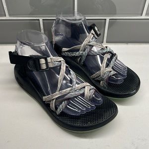 Chaco's ZX/2 Sandals Pixel Weave J103432 Women's Size 8‎
